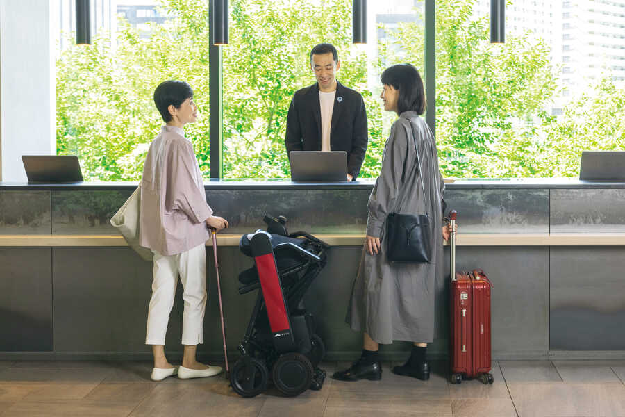 WHILL Model F | ネッツトヨタ秋田 WHILL Model F | ネッツトヨタ秋田